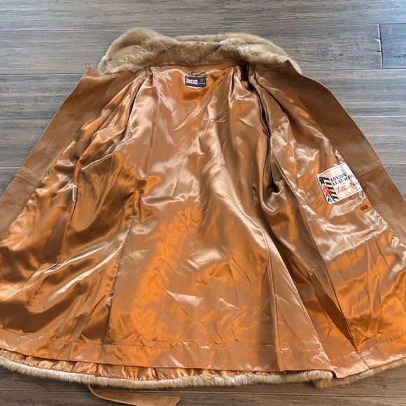 London Leathers by Lilli Ann Brown Faux Fur Coat - Picture 3 of 9